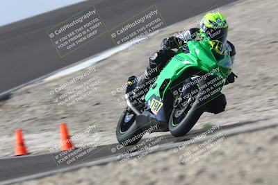 media/Nov-01-2025-TrackDaz (Sat) [[2b4d5192bc]]/B Group/1220pm (Turn 2 Outside)/